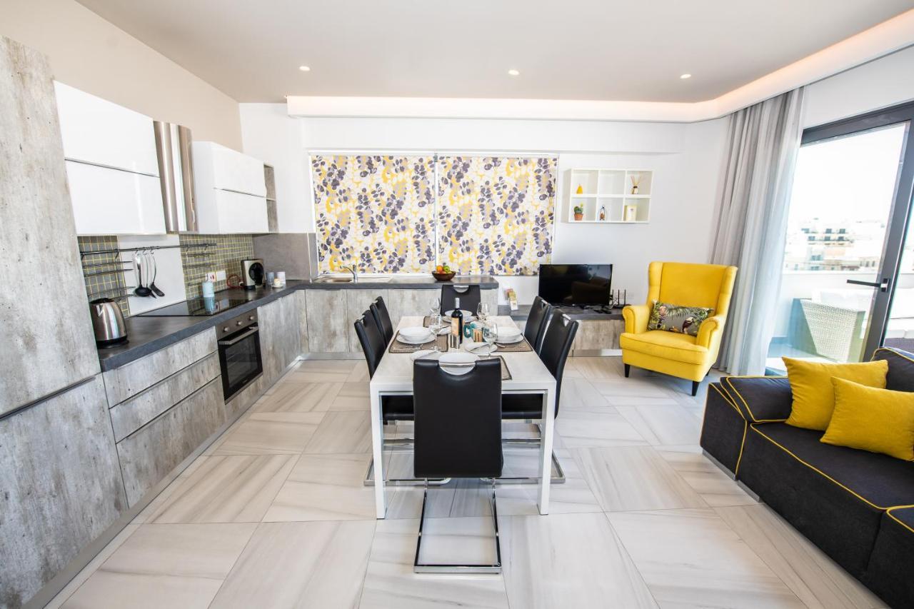 Artist Terrace Apartments Mellieha Bagian luar foto